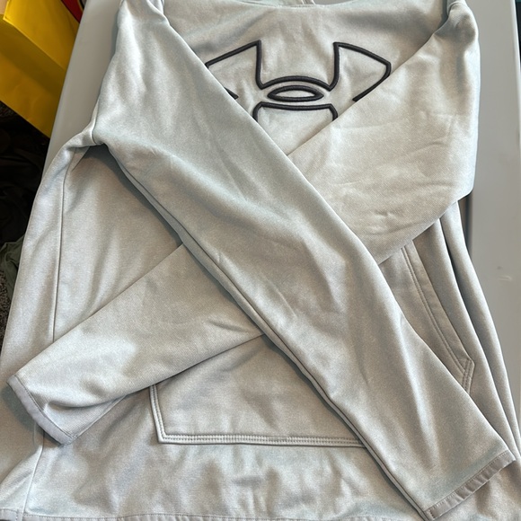 Grey Under Armour Pullover - Picture 5 of 5